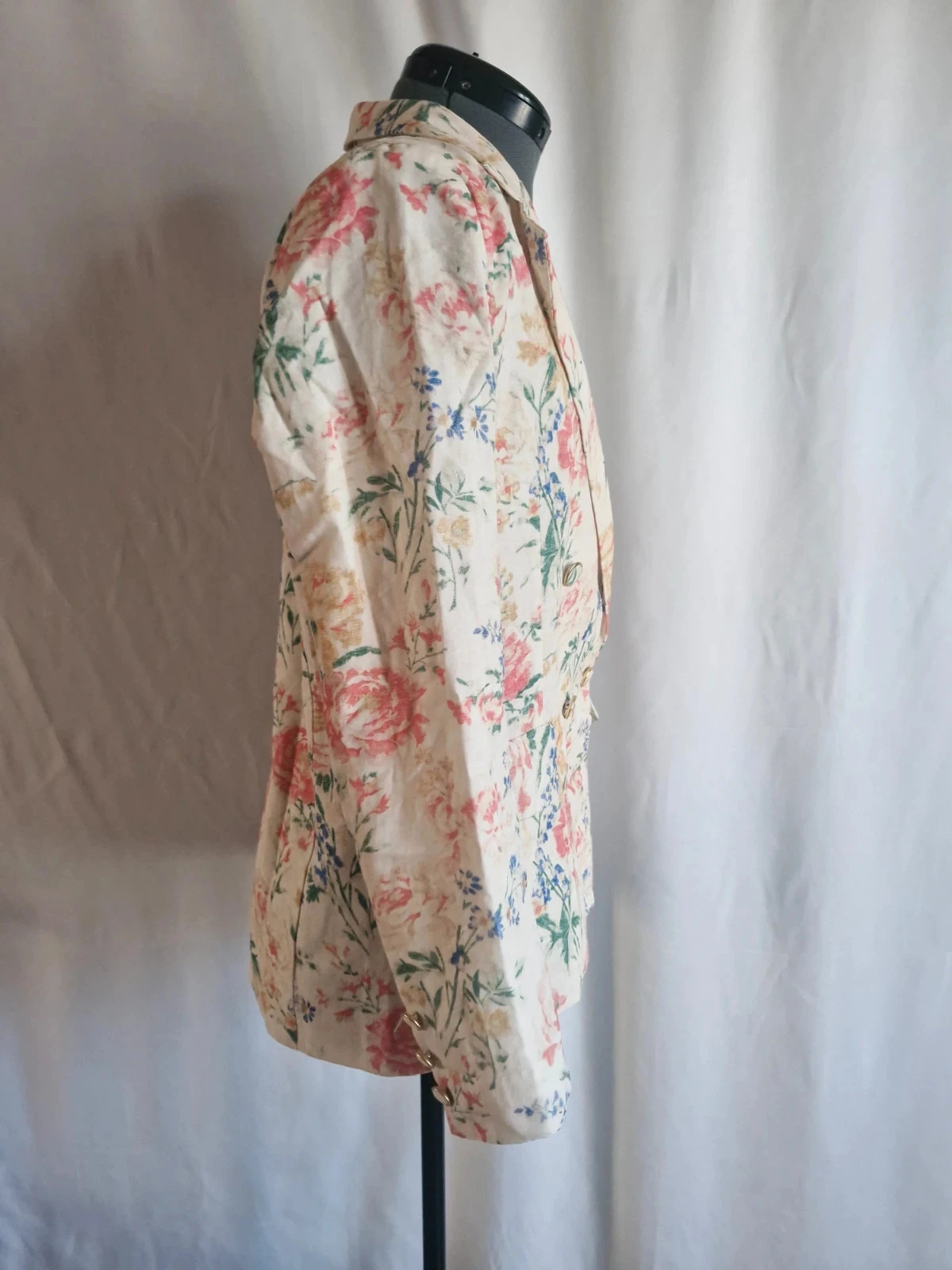Blazer Charlior con flores S, chaleco de traje con flores en colores pastel, primavera chic – photo 3